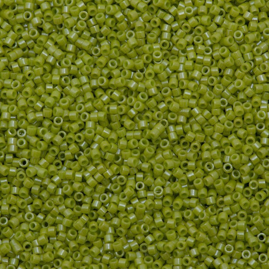 Miyuki Beads, Miyuki Delica 11/0 DB0262 Undurchsichtiger Chartreuse-Glanz