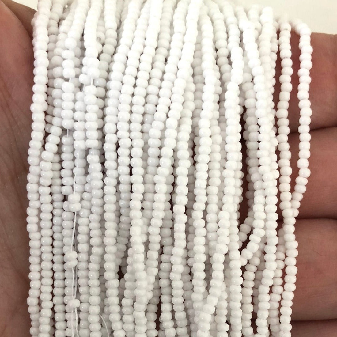 Preciosa Dizi Sand Beads 11/0 -03050-Lime White 