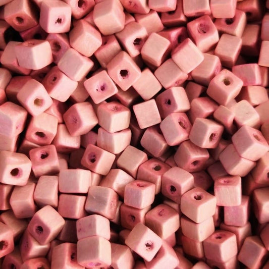 5x5mm Küp Ahşap Boncuk 8 - Pembe