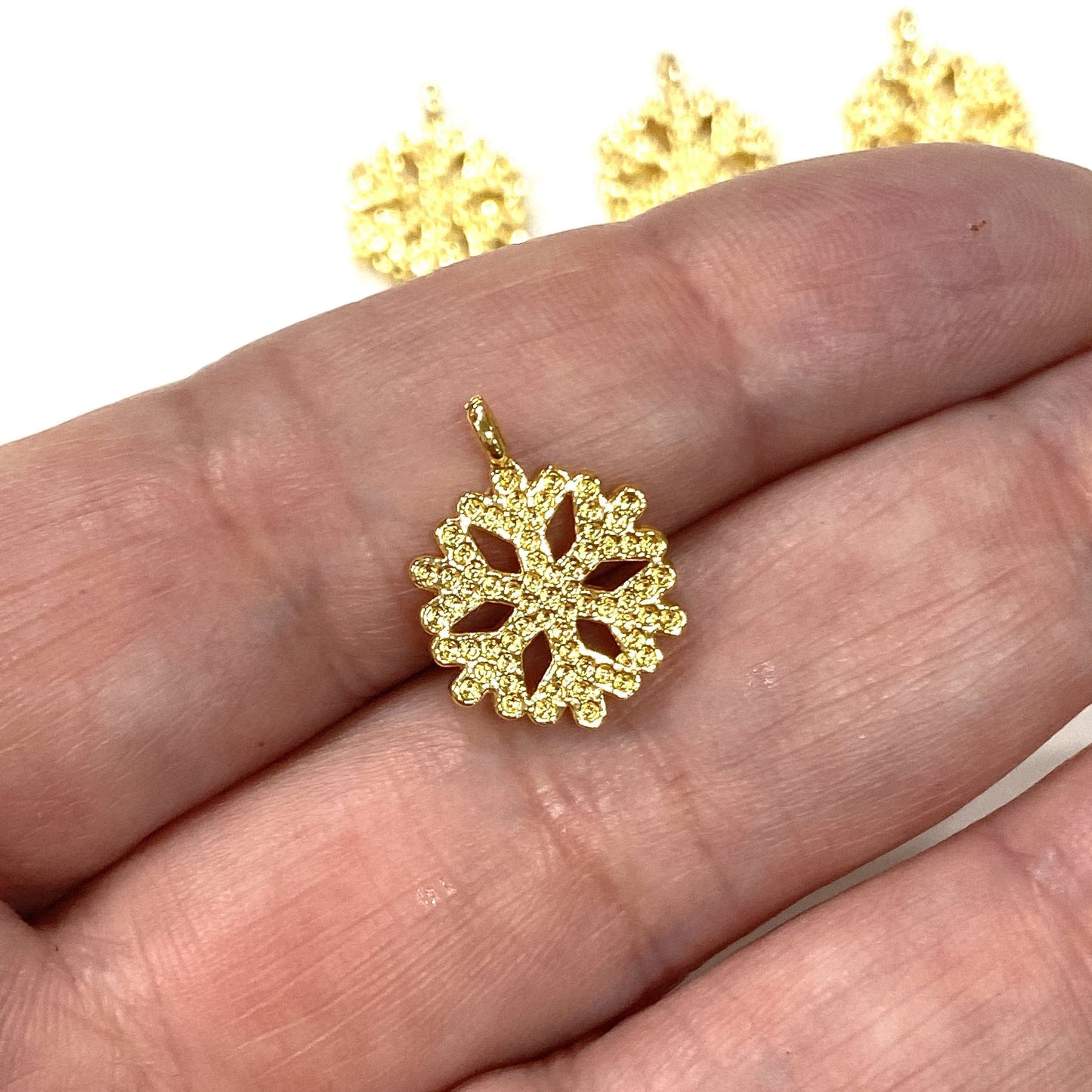 Gold Plated Snowflake Shaking Attachment
