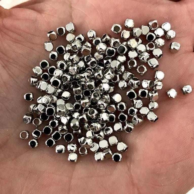 Rodyum Kaplama 2mm Traşlı Küp