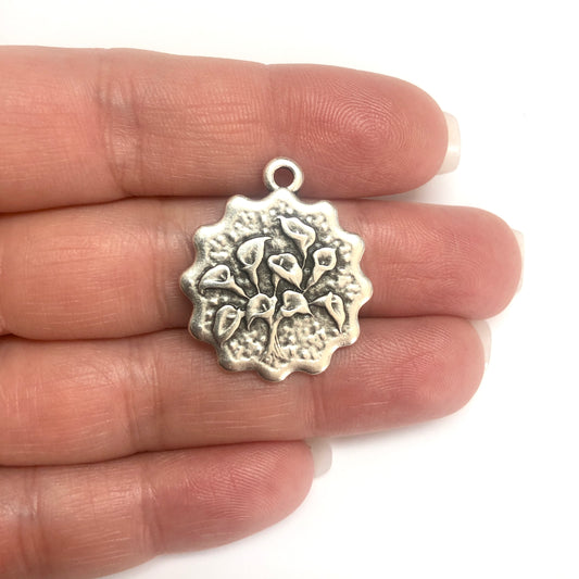 Antique Silver Plated Pendant -44