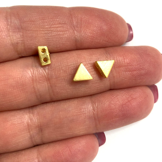 Mat Altın Kaplama Pirinç Çift Delikli Üçgen Ara Aparat