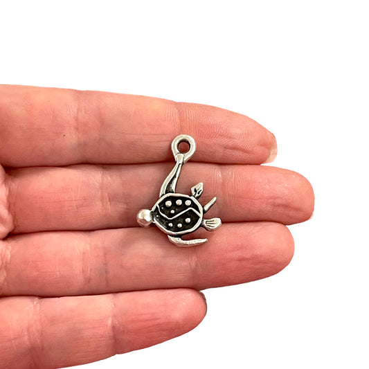 Antique Silver Plated Pendant -33