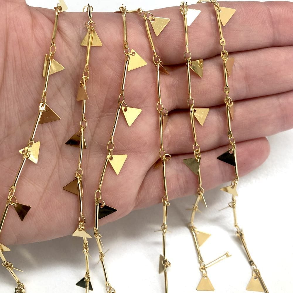 Triangle Suspended Chain